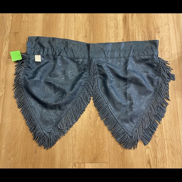 Blue Valance New - Picture 2 of 3